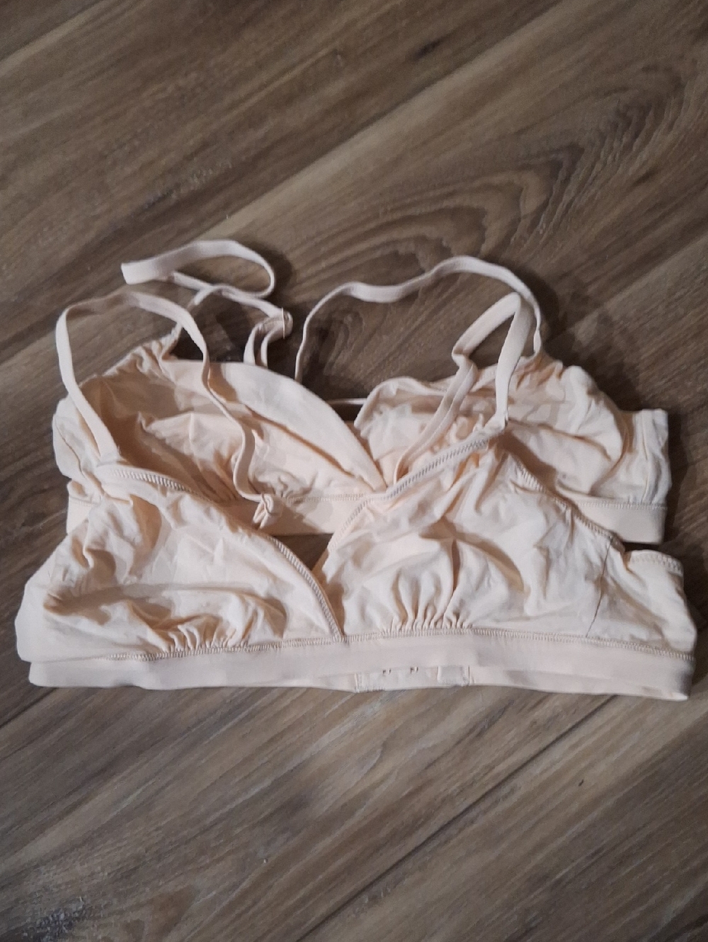 Quince Second Skin Crossover Bralette (2-pack) Beige M NEW